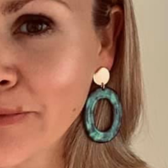 Park Lane Green & Gold Retro Acrylic Earrings - Picture 8 of 9